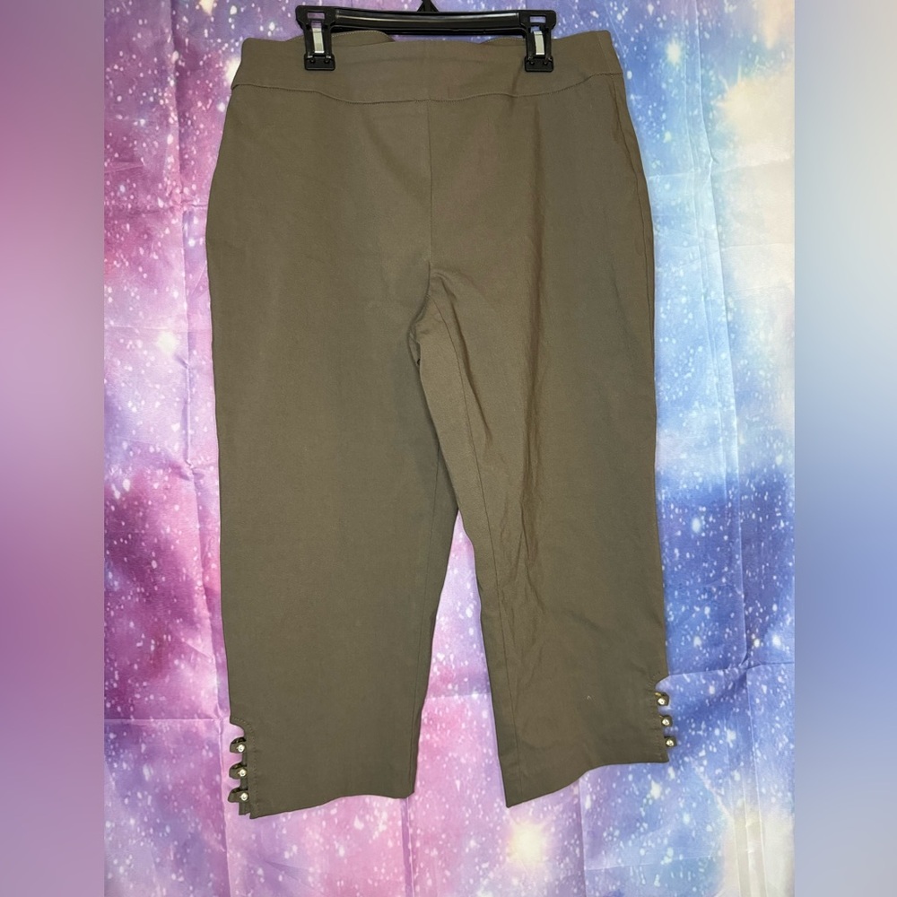 JM collection petite capris 🛍